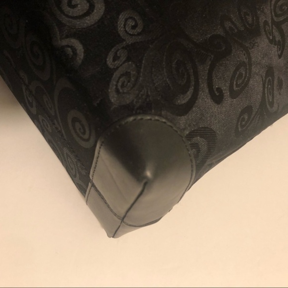 Brighton black fabric and leather tote bag zipper - Picture 6 of 10
